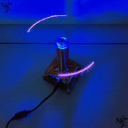 Musical Tesla Coil With Windmill Wreath Déco Science