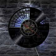 Horloge Murale Originale Formule Géométrique LED Déco Science