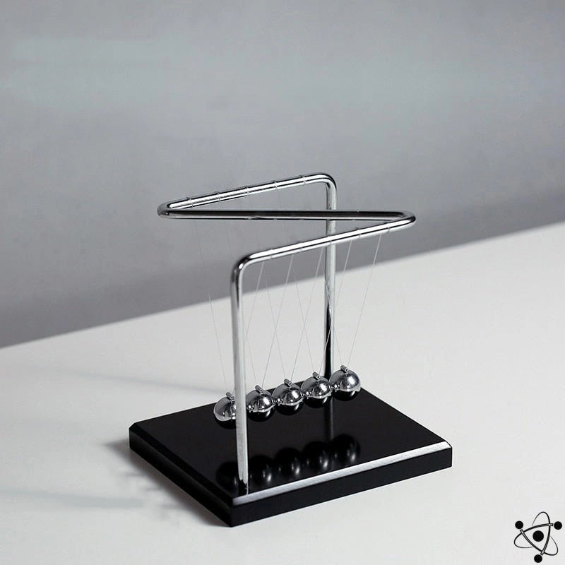 Pendule de Newton (petit modèle), Science & nature