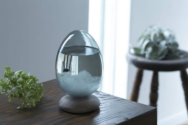 How a Storm Glass Barometer Works